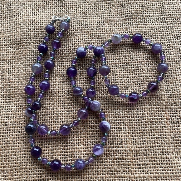 Purple Natural Striped Agate Necklace & Crystal spacers 8mm New Handmade - Picture 2 of 6